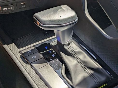 Certified 2025 Hyundai Elantra Sport FWD image 20