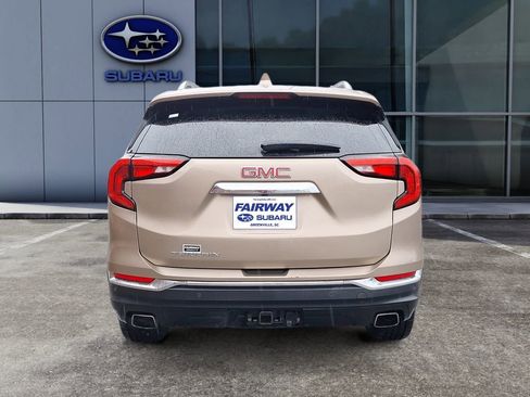 Used 2018 GMC Terrain SLT w/ Preferred Package image 5