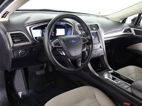 Used 2019 Ford Fusion S image 25