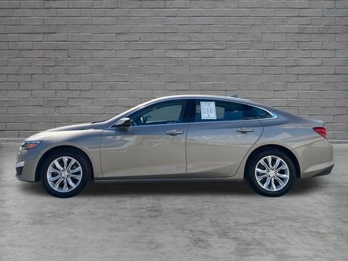 Used 2024 Chevrolet Malibu LT FWD image 3