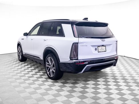 New 2027 Cadillac Vistiq Luxury AWD/4WD image 3