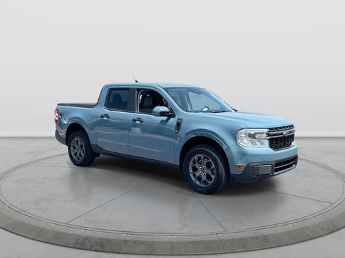 Used 2022 Ford Maverick XLT w/ XLT Luxury Package FWD image 2
