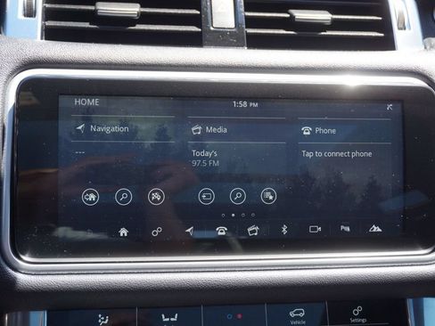 Used 2018 Land Rover Range Rover Sport Supercharged AWD/4WD image 34