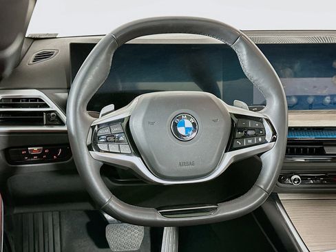 Used 2025 BMW 330i Sedan image 18