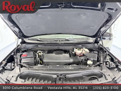 Used 2023 GMC Yukon XL Denali Ultimate AWD/4WD image 7