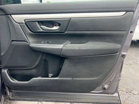 Used 2020 Honda CR-V LX image 17
