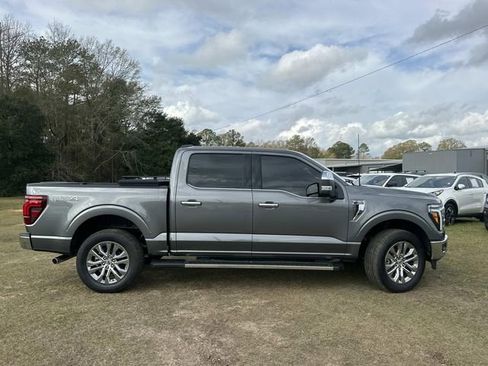 Used 2025 Ford F150 Lariat w/ Equipment Group 502A High image 5