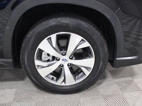 Used 2024 Subaru Ascent Premium w/ Convenience Package image 43