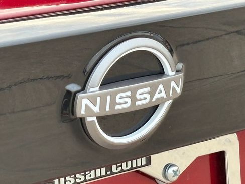 Certified 2026 Nissan Kicks SR w/ Cold Weather Package FWD image 9