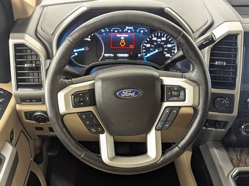 Used 2019 Ford F250 Lariat w/ Lariat Ultimate Package image 4