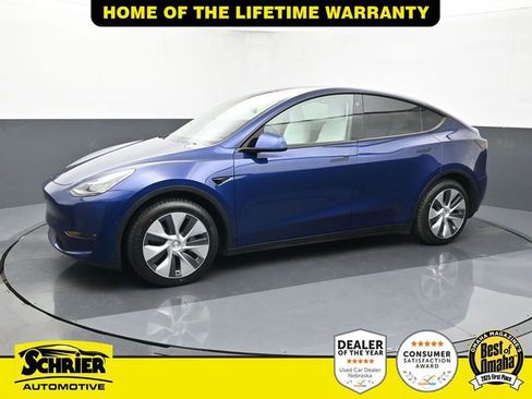 Used 2021 Tesla Model Y Long Range image 3