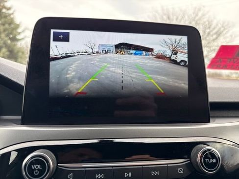 Used 2025 Ford Escape Active image 33