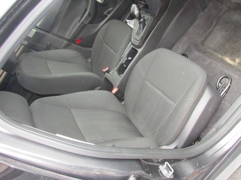 Used 2018 Ford Focus S FWD image 26