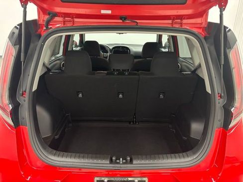 Used 2025 Kia Soul S image 7