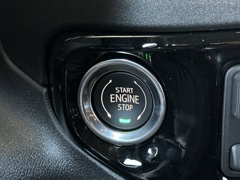 New 2026 Chevrolet Silverado 1500 LT image 25