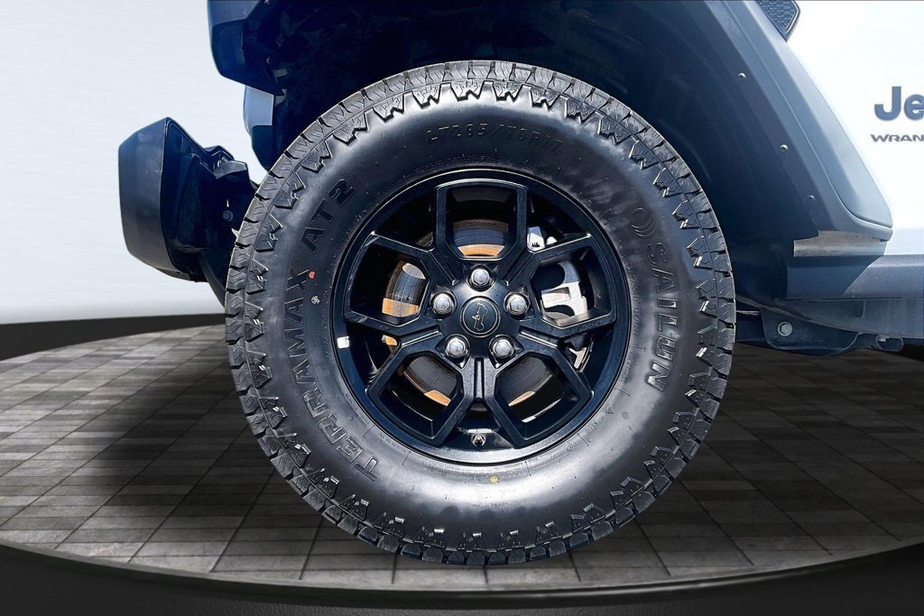 Used 2025 Jeep Wrangler Unlimited Sport AWD/4WD image 9