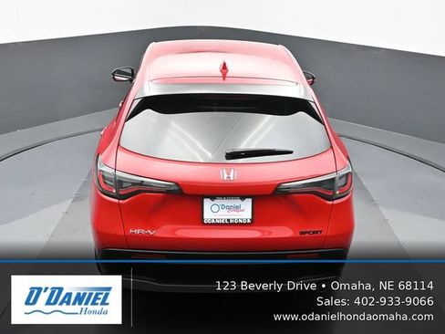 Used 2024 Honda HR-V Sport image 17