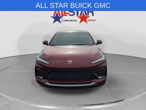 Used 2024 Buick Envista Avenir FWD image 2