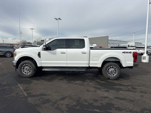 Used 2021 Ford F350 XLT w/ XLT Premium Package image 8