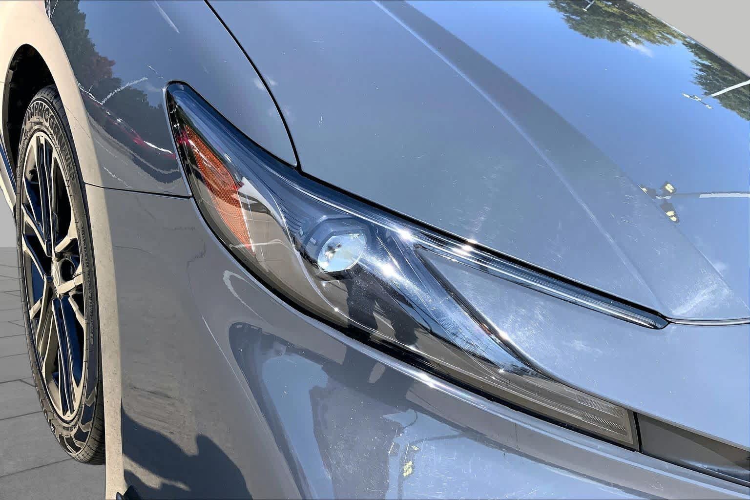 Used 2025 Toyota Camry SE FWD image 26