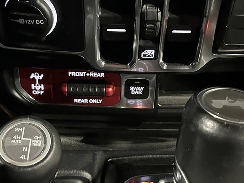 Used 2021 Jeep Wrangler Unlimited Rubicon 4xe w/ Steel Bumper Group AWD/4WD image 86
