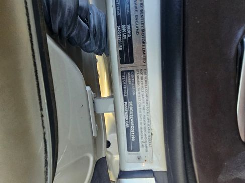 Used 2014 Bentley Continental GT image 26