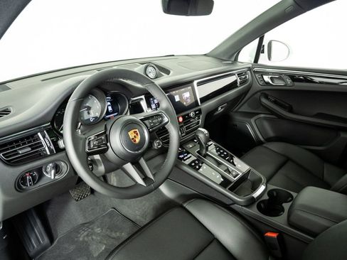 New 2026 Porsche Macan S AWD/4WD image 4