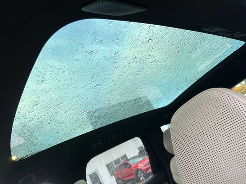 New 2025 Volvo EX90 Ultra w/ Protection Package Premier image 24