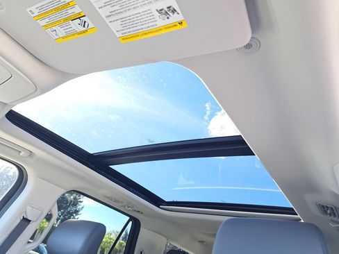 New 2026 Ford Expedition Active image 23