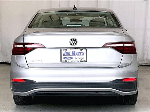 Used 2024 Volkswagen Jetta S FWD image 4