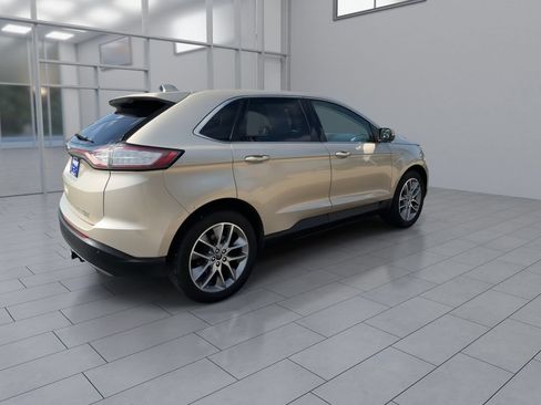 Used 2017 Ford Edge Titanium w/ Canadian Touring Package AWD/4WD image 8