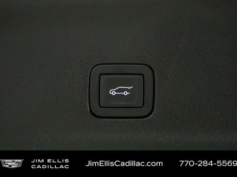 Certified 2026 Cadillac Escalade ESV Platinum Sport w/ LPO, ONYX Package image 35