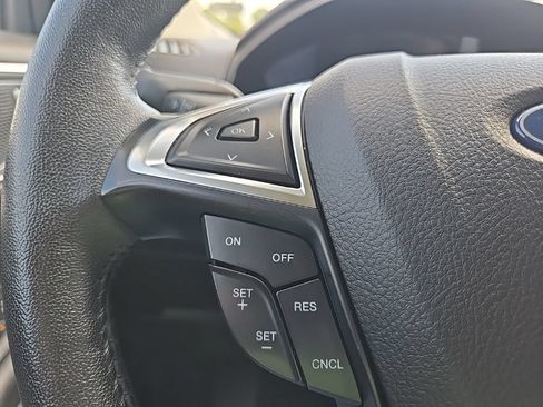 Used 2024 Ford Edge Titanium AWD/4WD image 44