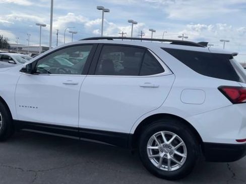 Used 2024 Chevrolet Equinox LT image 7