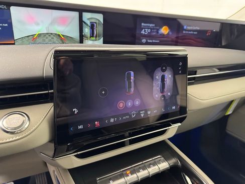 New 2026 Lincoln Nautilus Premier w/ Equipment Group 102A image 40