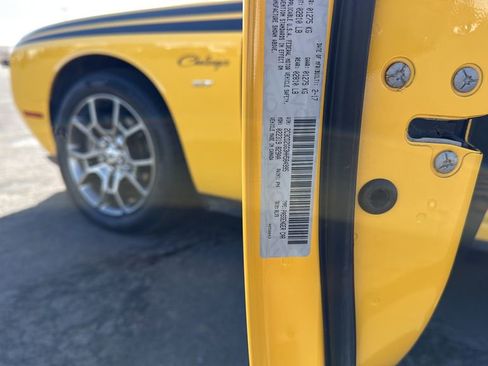 Used 2017 Dodge Challenger GT w/ Driver Convenience Group image 26