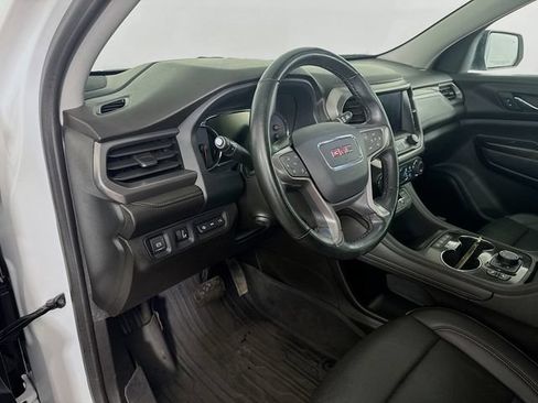 Used 2023 GMC Acadia AT4 w/ Technology Package AWD/4WD image 9