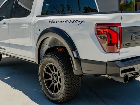 Used 2025 Ford F150 Raptor AWD/4WD image 55