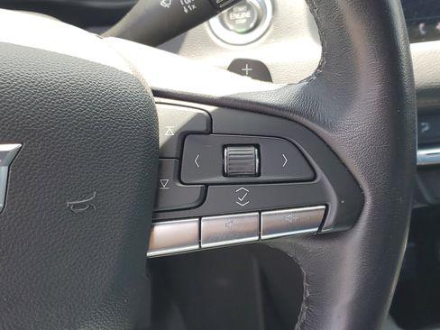 Used 2023 Cadillac XT4 Premium Luxury w/ Cold Weather Package AWD/4WD image 11