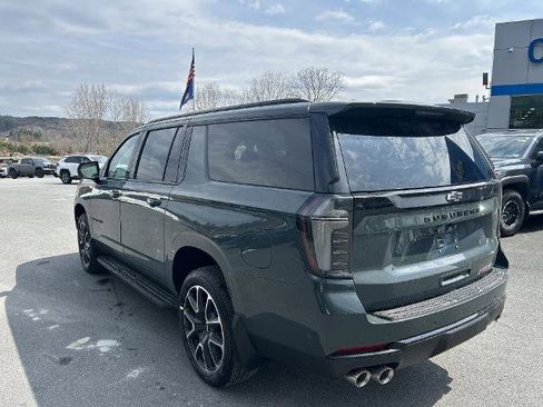 New 2026 Chevrolet Suburban RST w/ Comfort Package AWD/4WD image 7