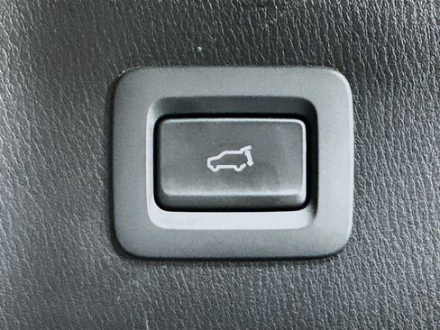 Used 2025 MAZDA CX-5 AWD 2.5 S w/ Preferred Package image 29