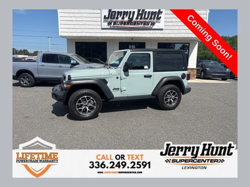Used 2024 Jeep Wrangler Sport S image 1