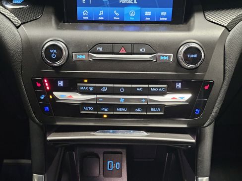 Used 2020 Ford Explorer ST w/ Premium Technology Package image 23