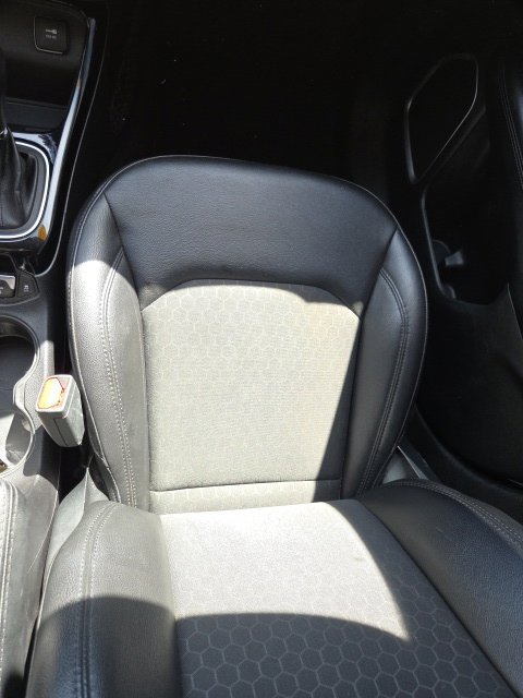 Used 2019 Jeep Compass Latitude FWD image 19