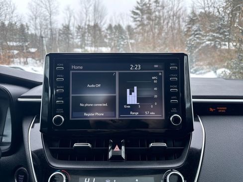 Used 2020 Toyota Corolla SE w/ SE Premium Package image 11