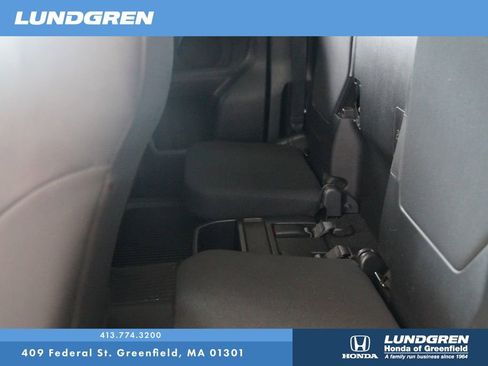 Used 2018 Toyota Tacoma SR5 image 25