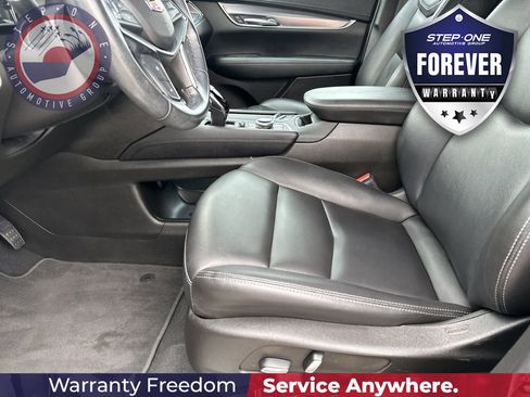Used 2022 Cadillac XT5 Luxury FWD image 11