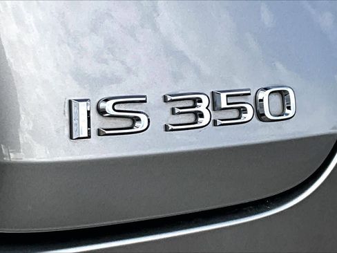 Used 2023 Lexus IS 350 F Sport image 9