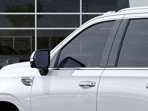 New 2025 GMC Yukon Denali w/ LPO, Floor Liner Package image 47