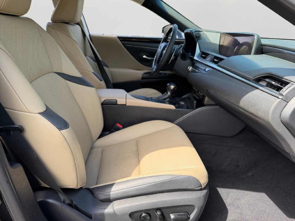 Used 2021 Lexus ES 350 w/ Premium Package FWD image 7